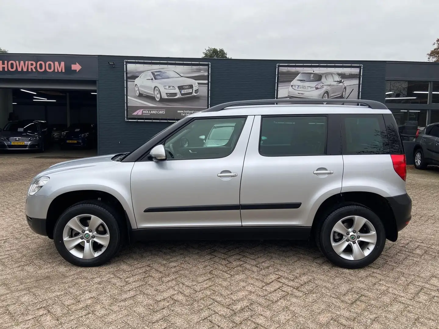 Skoda Yeti 1.2 TSI Ambition Automaat - 1e Eigenaar dealer ond Gris - 1