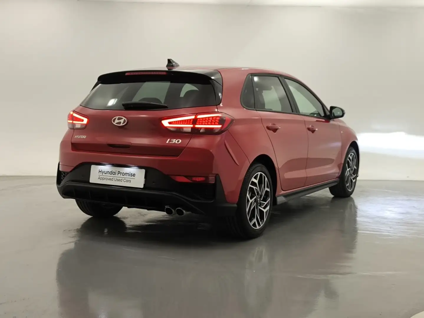 Hyundai i30 1.5 DPI N Line SE 96 Rojo - 2