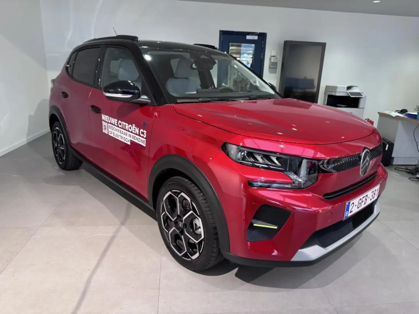Citroen C3 New ë-C3 320 MAX  83 kW Rood - 2