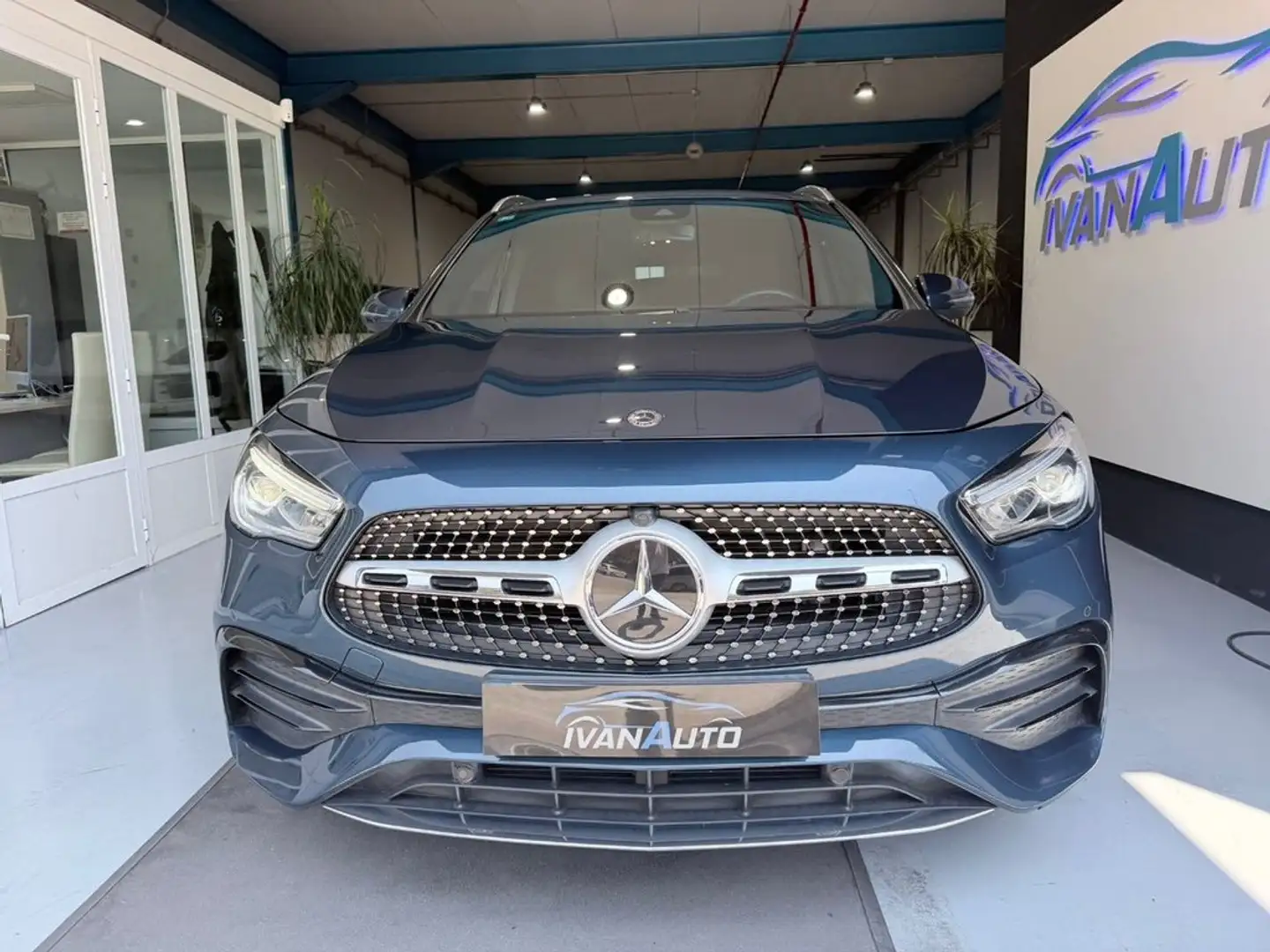 Mercedes-Benz 200 GLA GLA  D Azul - 2