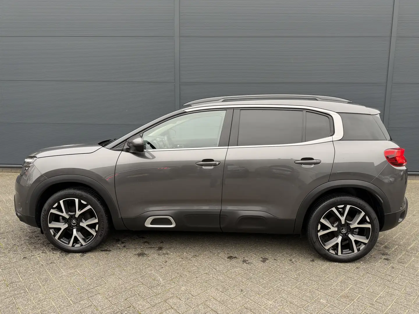 Citroen C5 Aircross 130pk Shine (Leder incl verwarming/massage/geheuge Grau - 2