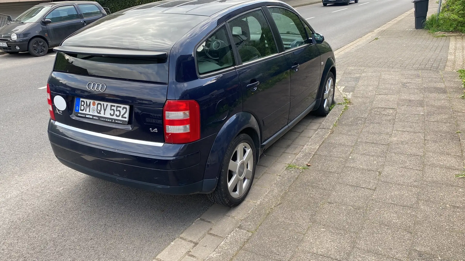Audi A2 1.4 Blauw - 2