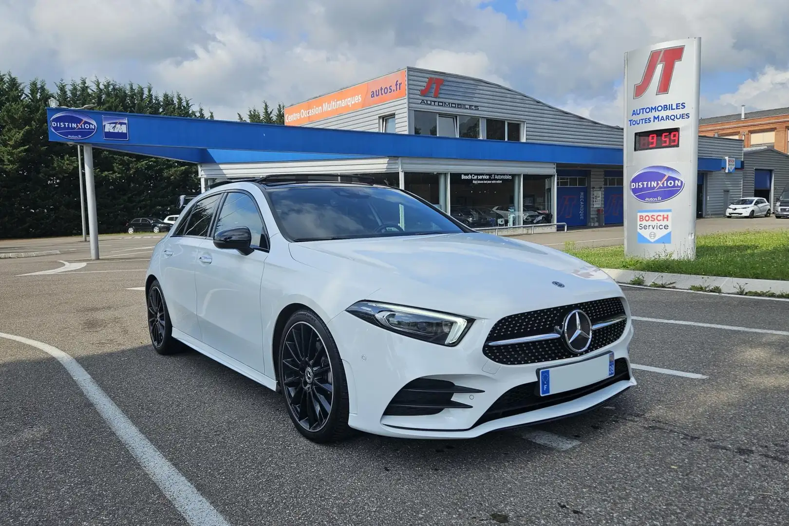 Mercedes-Benz CL A 200 d - BV 8G 5P - AMG Line +TO + AILERON 45 Blanc - 1