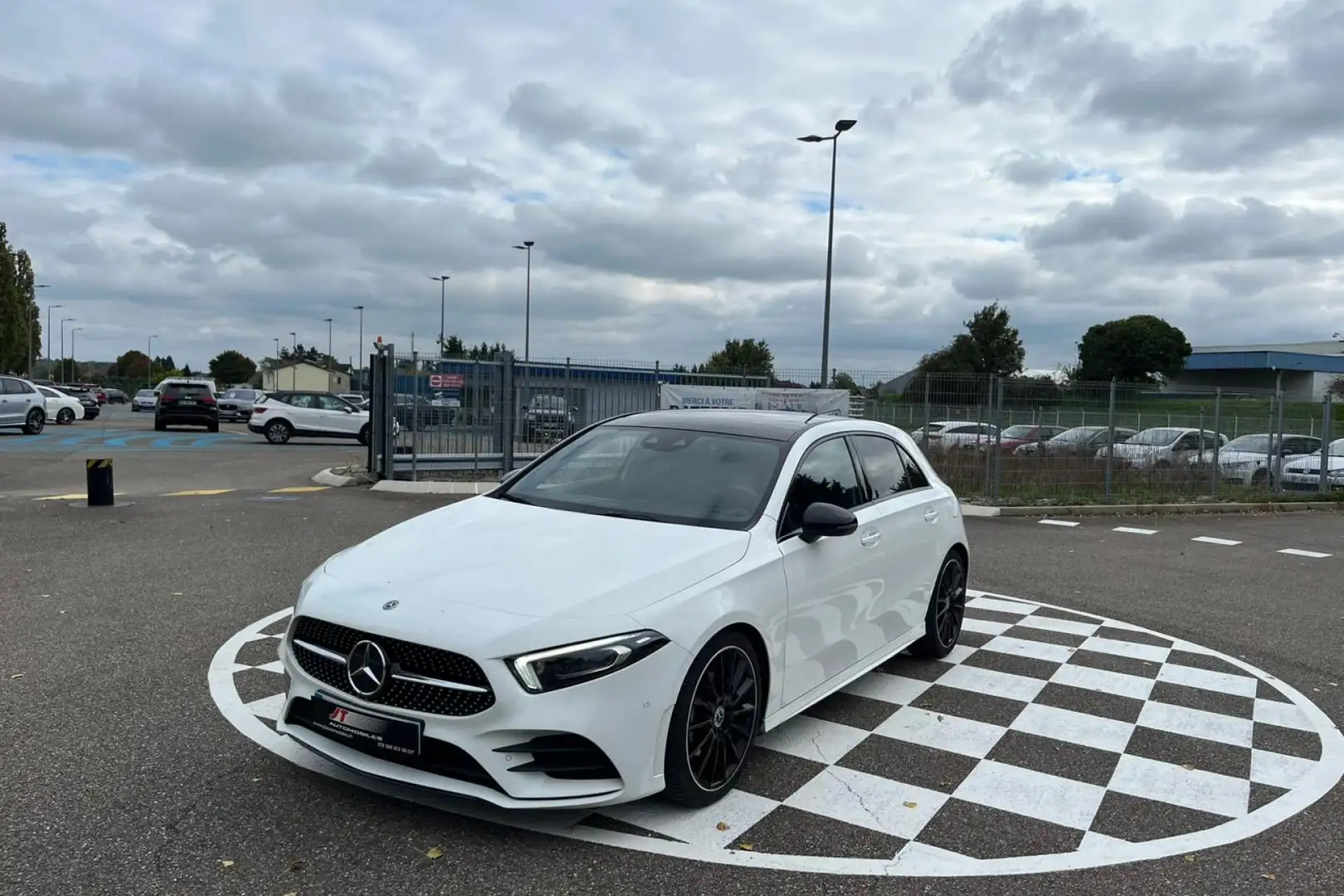 Mercedes-Benz A 200 A 200 d - BV 8G 5P - AMG Line +TO Blanc - 2
