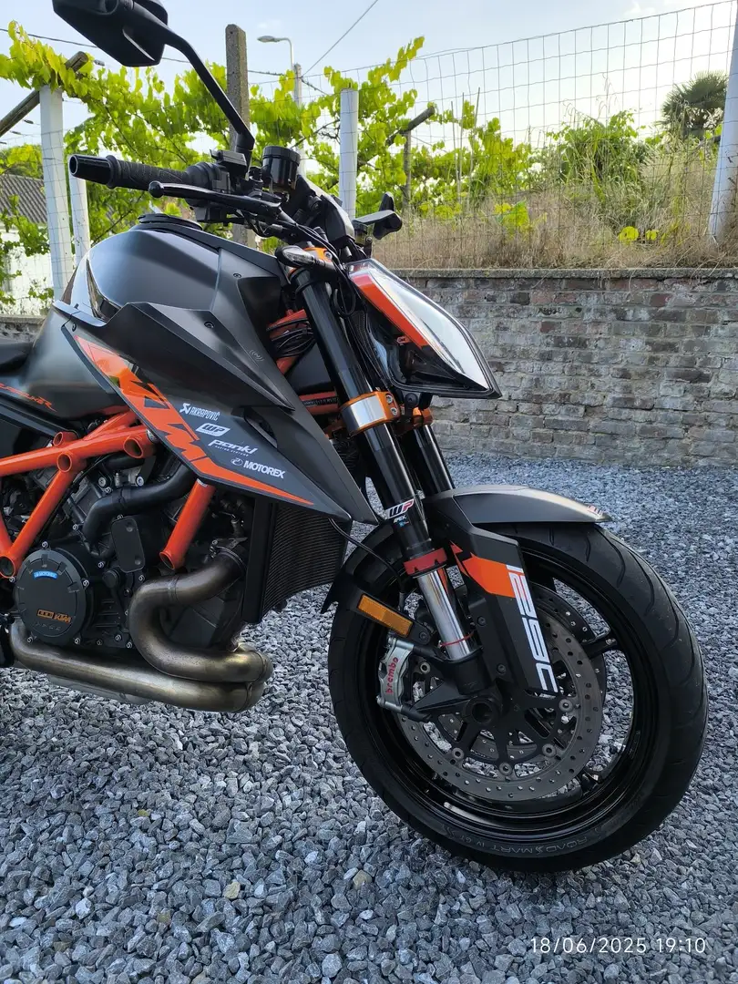KTM 1290 Super Duke R Zwart - 2
