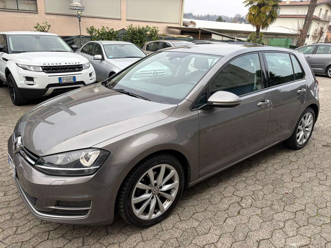 Volkswagen Golf 1.6 TDI Highline 110CV*EURO6B*CERCHI
