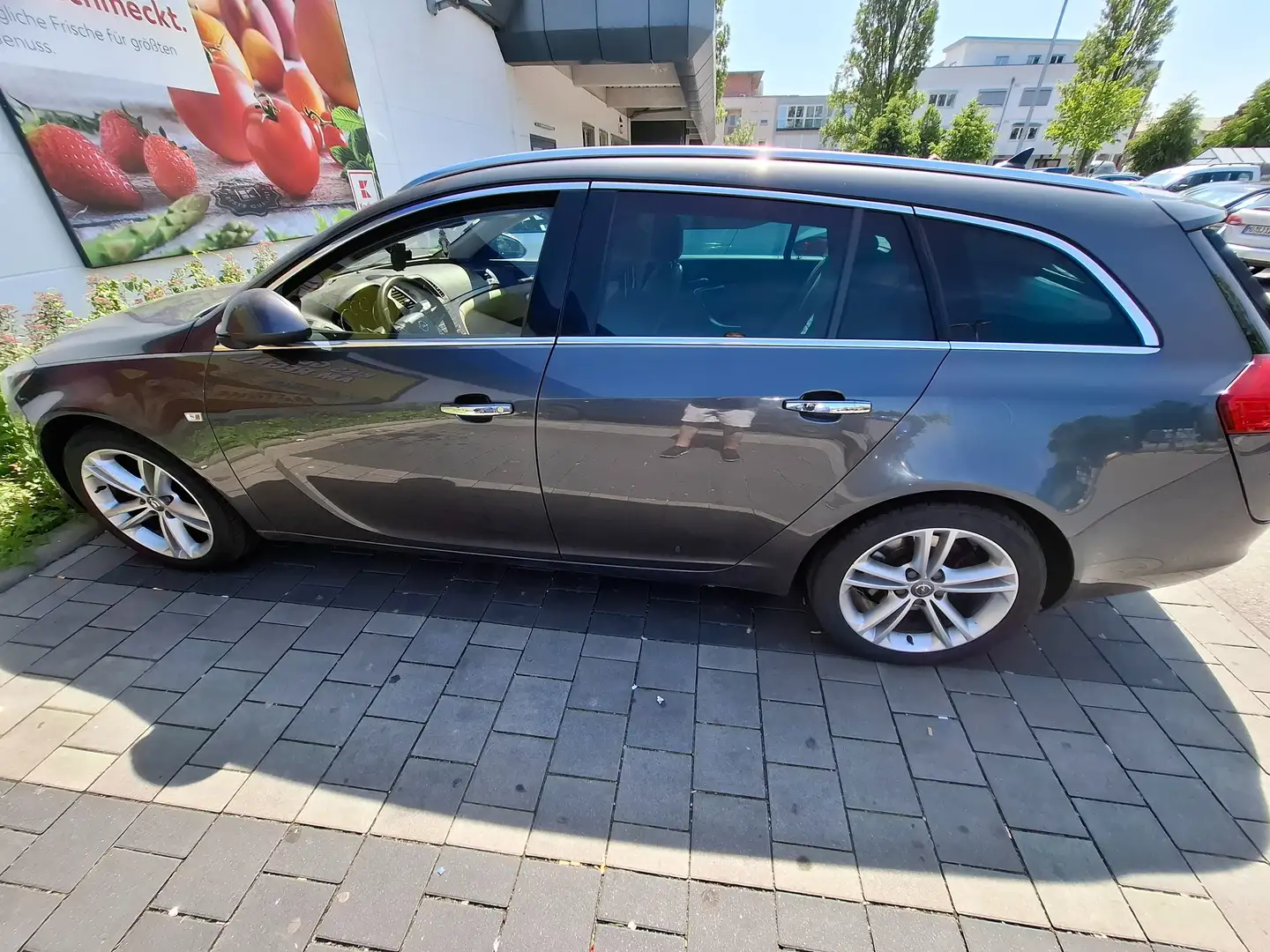 Opel Insignia Insignia Sports Tourer Diesel 2.0 CDTI Edition Grau - 1