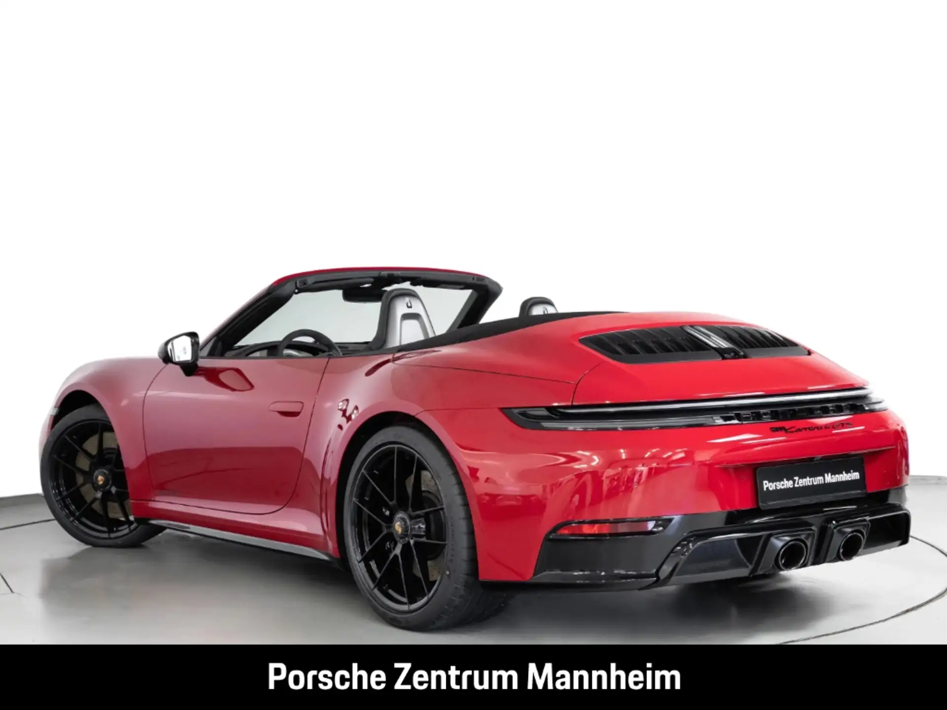 포르쉐 911 Carrera 4 GTS Cabriolet 2026 빨강 사진 3