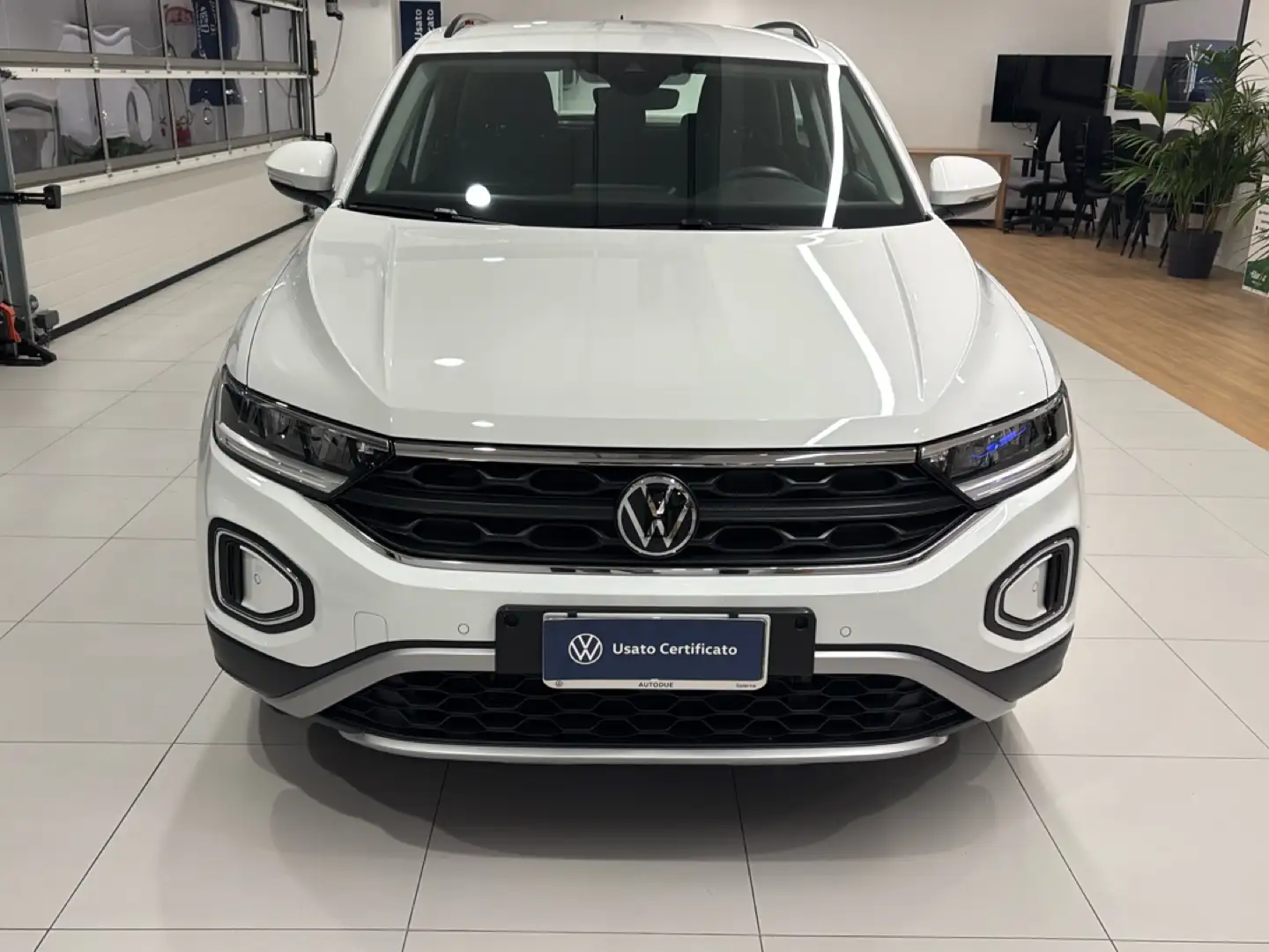 Volkswagen T-Roc 1.0 TSI Life Weiß - 2