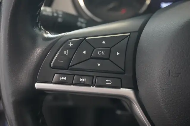 Nissan X-Trail view 13