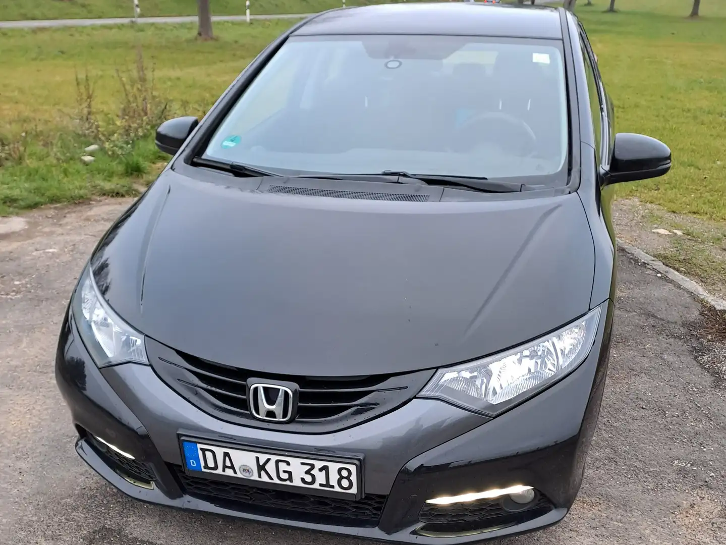 Honda Civic Civic Diesel 2.2 CDTI crna - 1