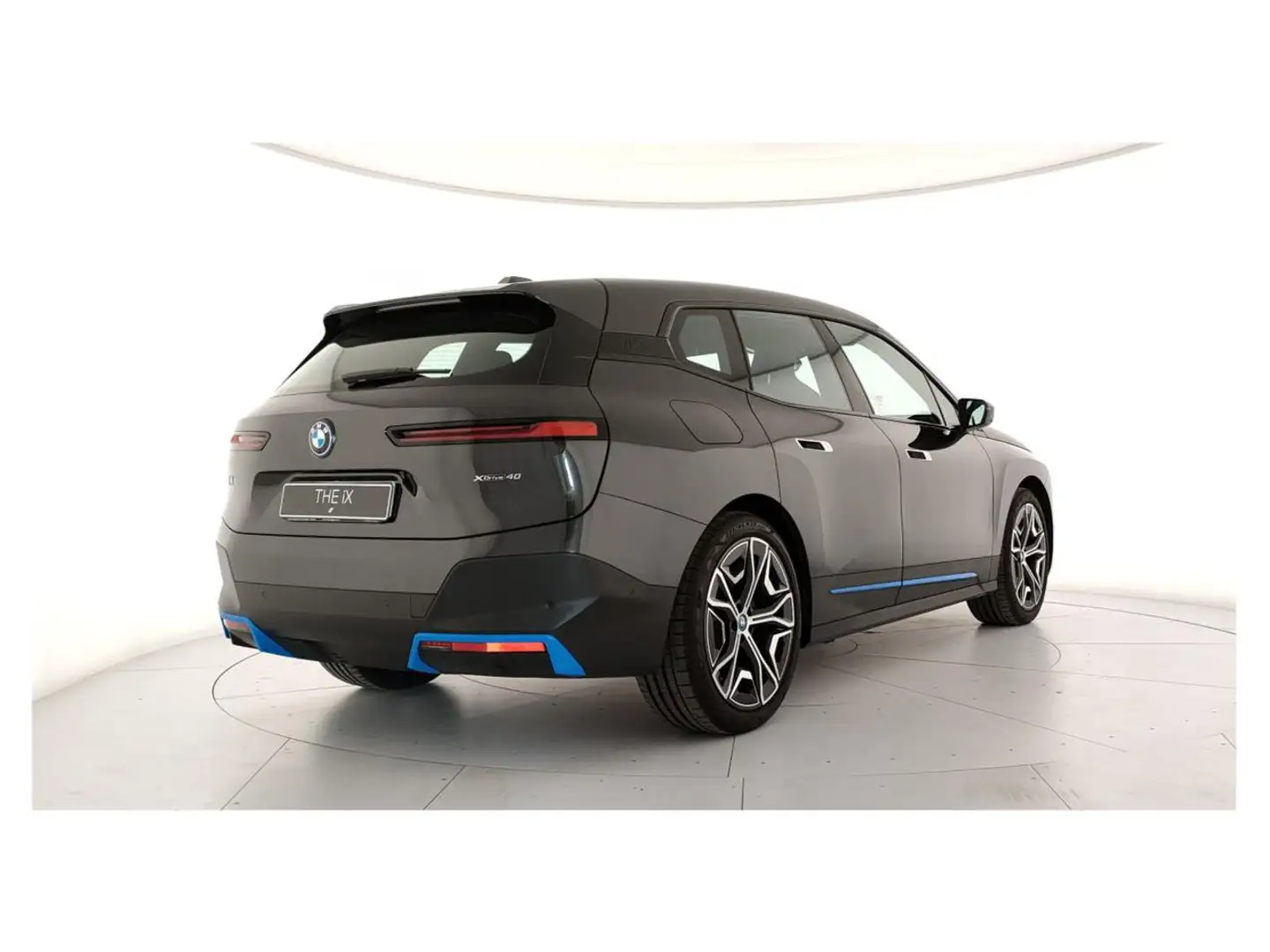 BMW iX xDrive40 Grigio - 2