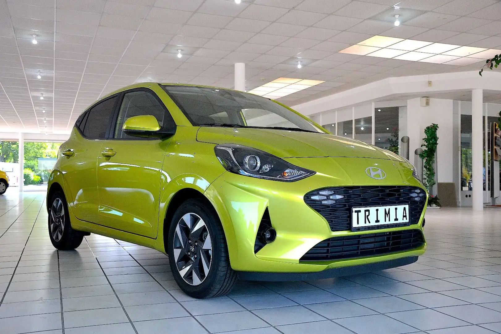 Hyundai i10 1,2 | PDC | KAMERA | NAVI | ALU Gold - 1