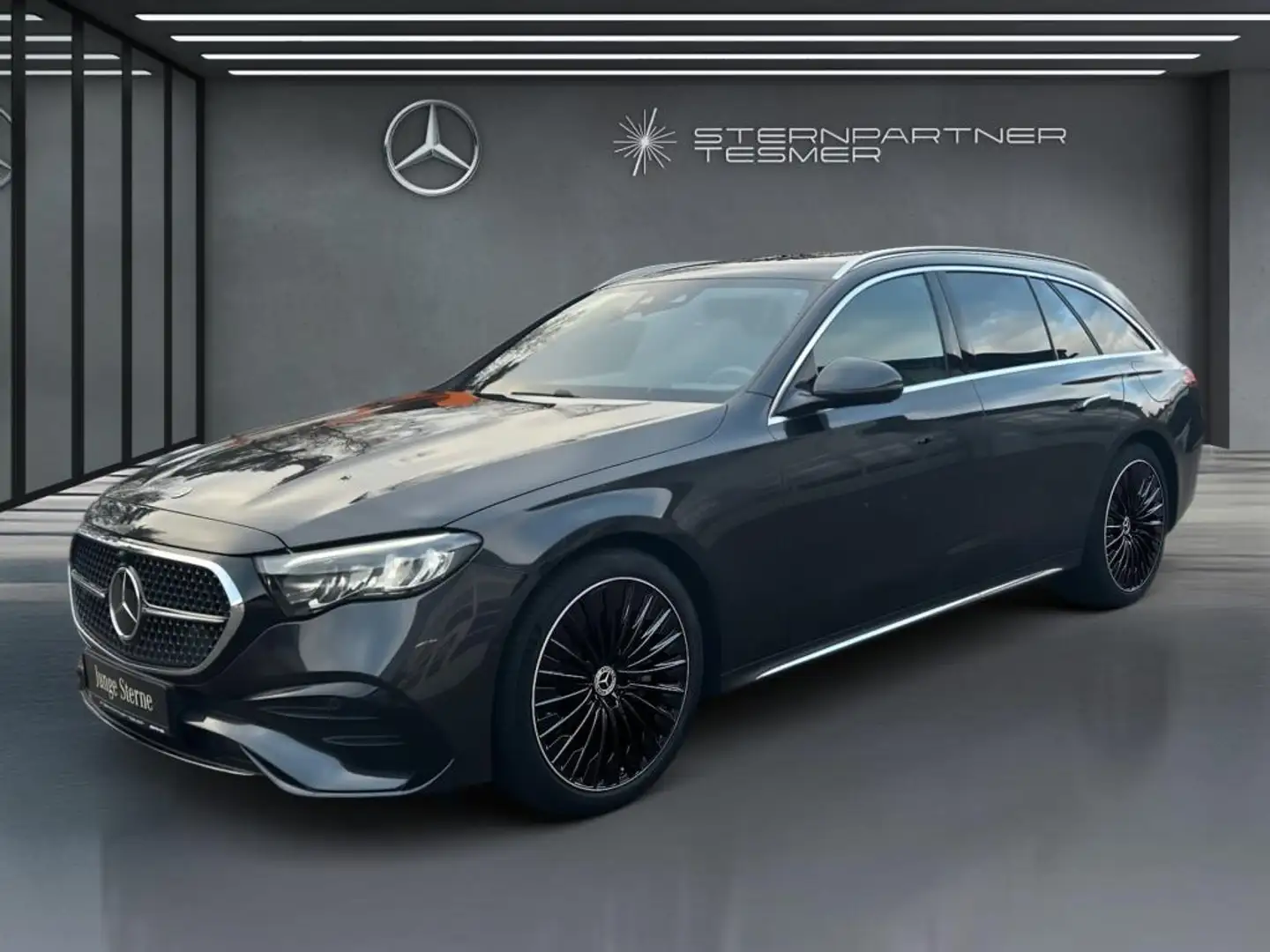 Mercedes-Benz E 300 e T AMG+AHK+DISTR.+Burmest. Grau - 1