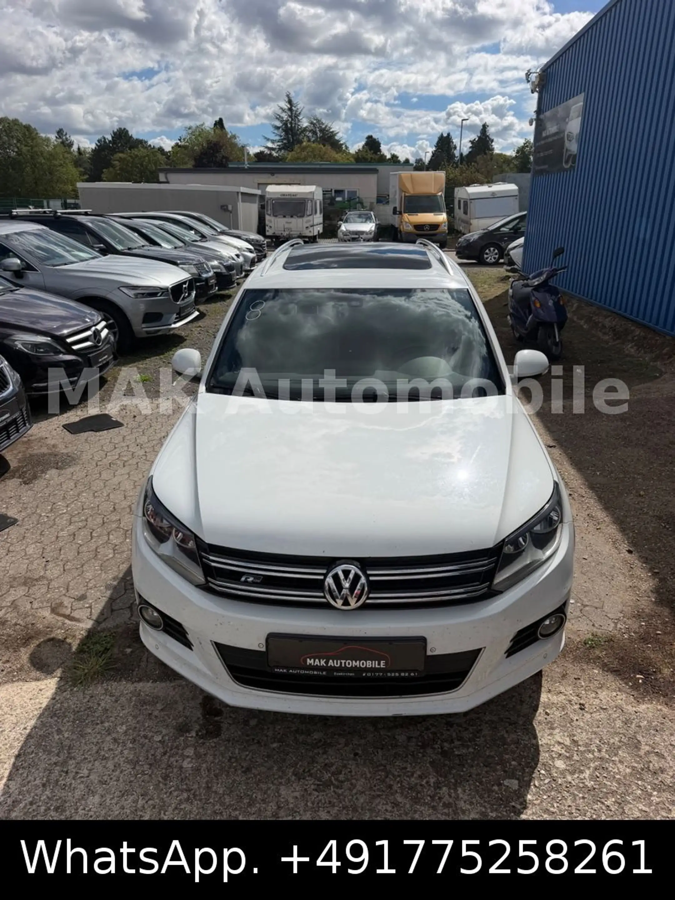 Volkswagen Tiguan 2.0 TDI R-Line DSG 4x4 Pano — photo 3