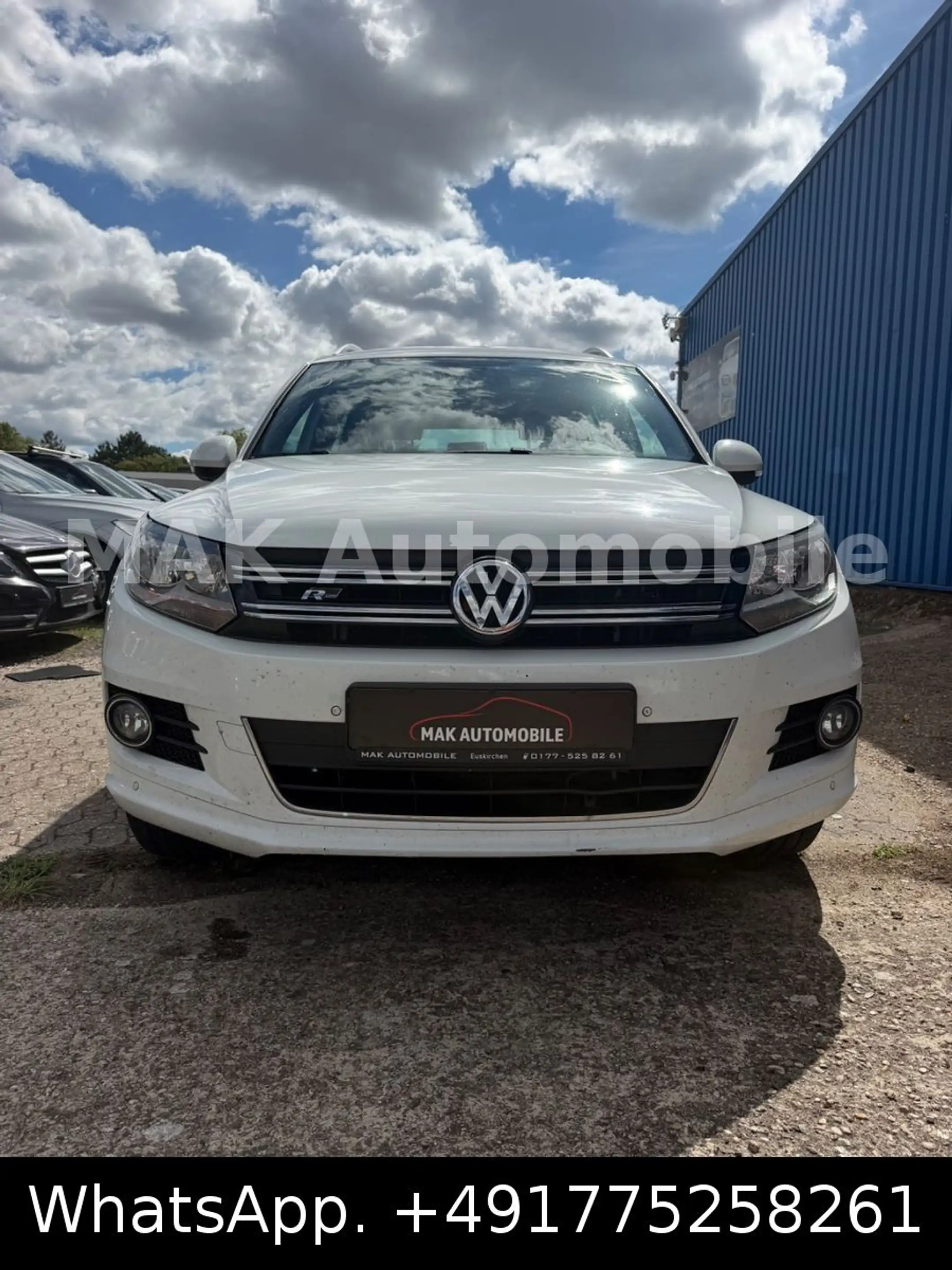 Volkswagen Tiguan 2.0 TDI R-Line DSG 4x4 Pano — photo 2