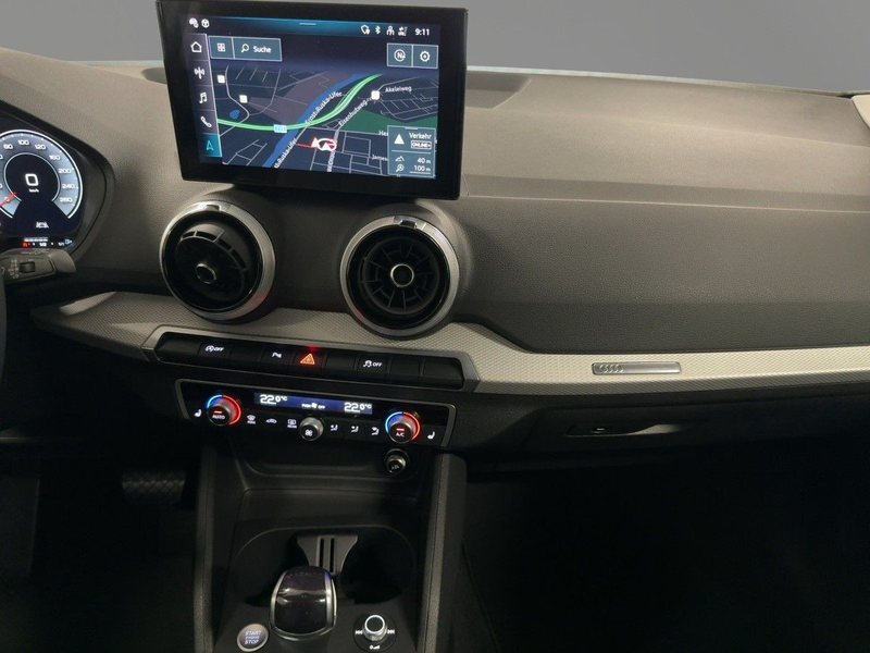Audi Q2 S line 35 TFSI S tr. VIRTUAL LED NAVI RFK — photo 14
