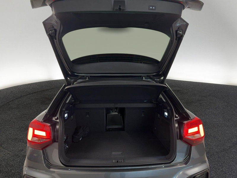 Audi Q2 S line 35 TFSI S tr. VIRTUAL LED NAVI RFK — photo 9