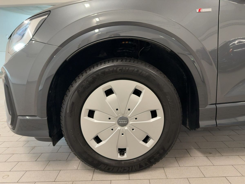 Audi Q2 S line 35 TFSI S tr. VIRTUAL LED NAVI RFK — photo 15