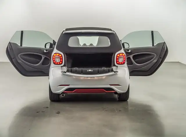 Smart Fortwo view 8