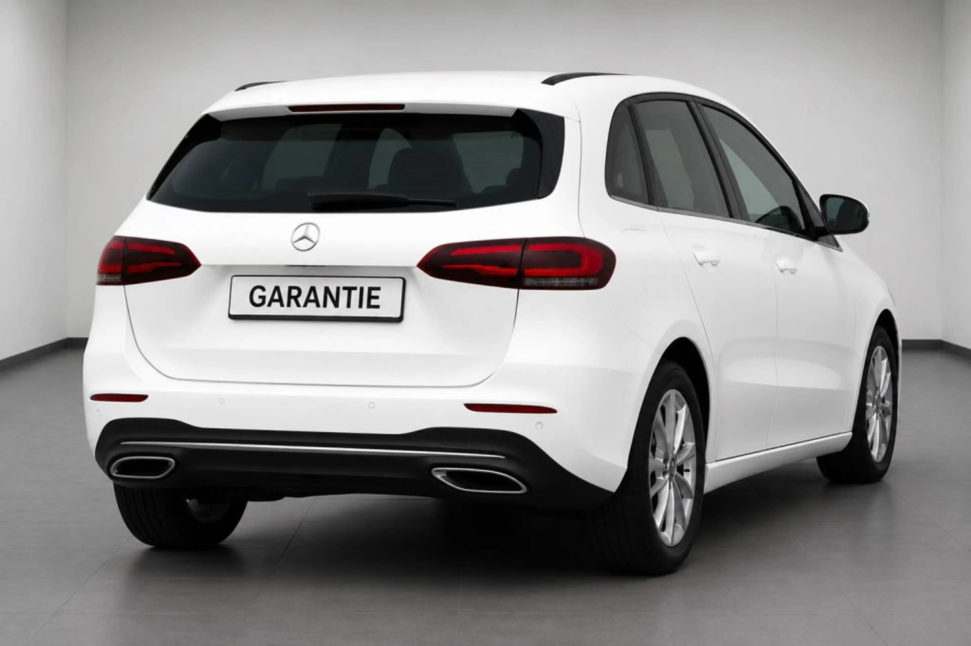 Mercedes-Benz B 200 d 8G-DCT Progressive — photo 3