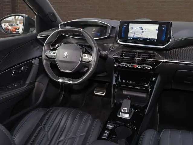 Peugeot 2008 view 13