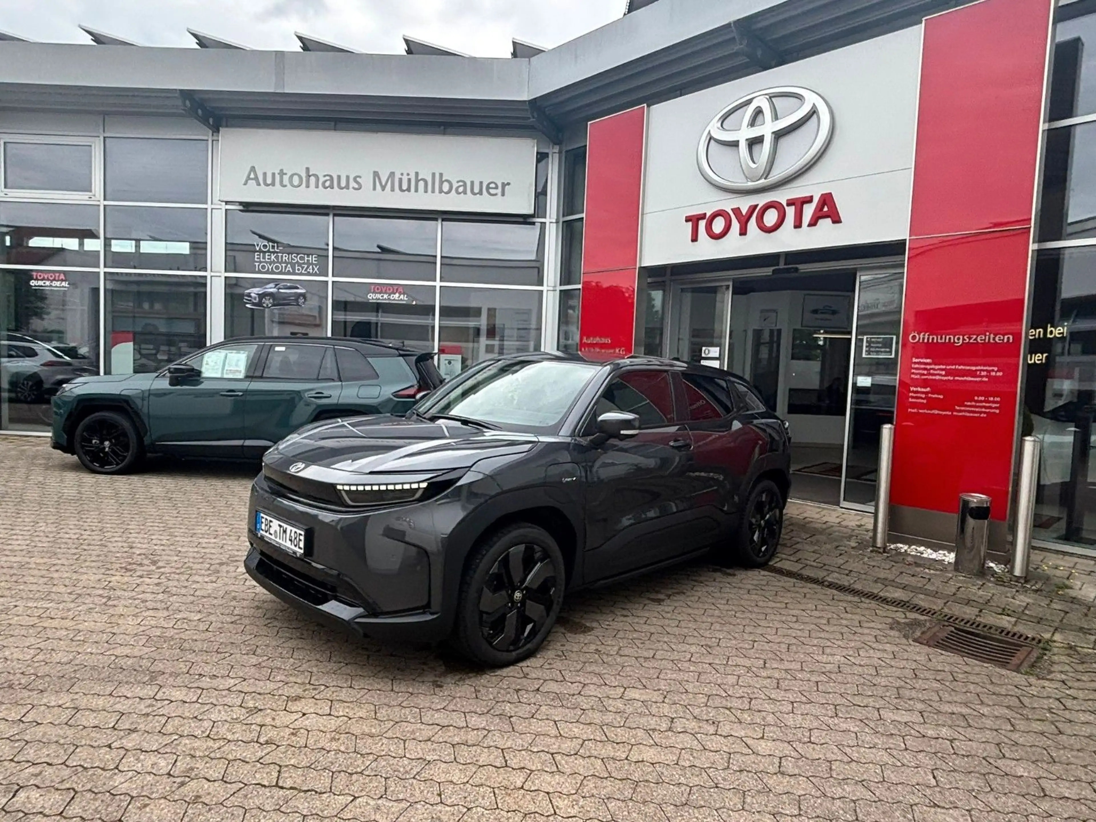 Toyota Urban Cruiser 61 kWh Lounge — photo 9