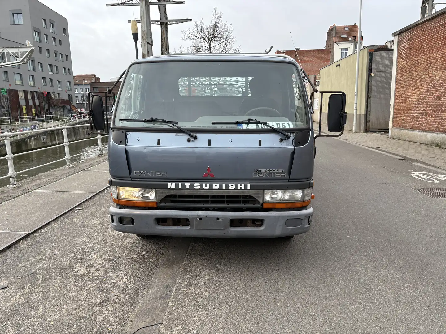 Mitsubishi Canter 3.900 - 1