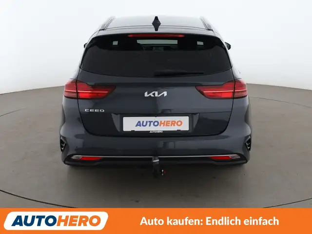Kia Ceed view 5