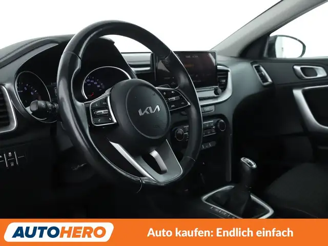Kia Ceed view 11