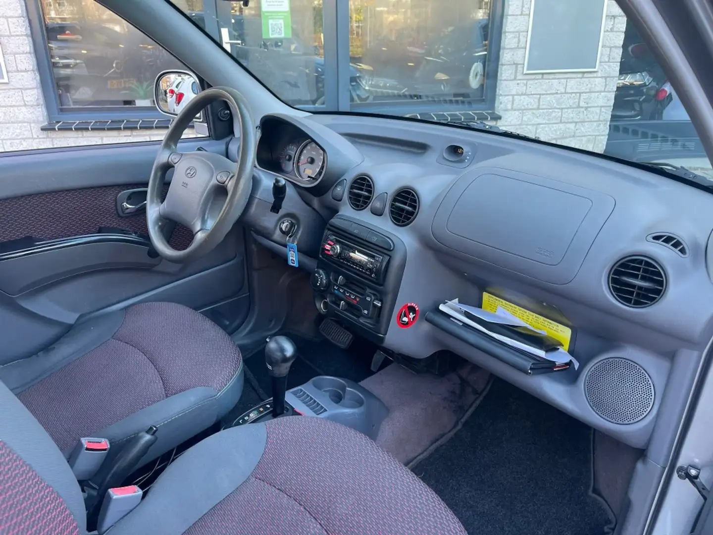 Hyundai Atos 1.1i Dynamic Automaat Nieuwe apk Gri - 2