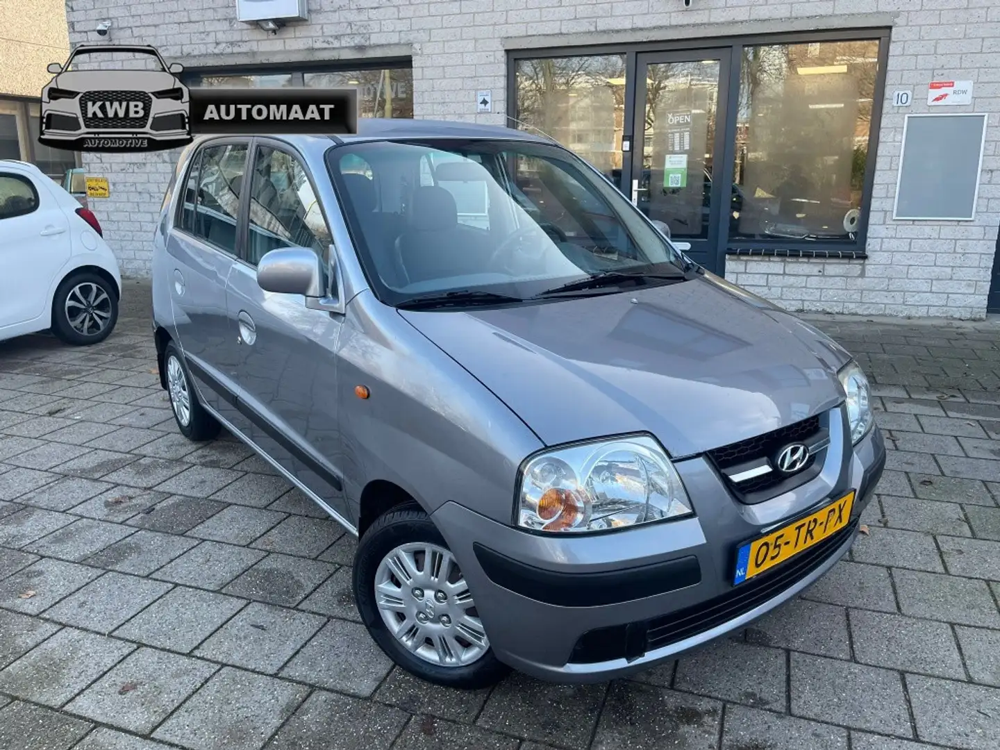 Hyundai Atos 1.1i Dynamic Automaat Nieuwe apk Gri - 1