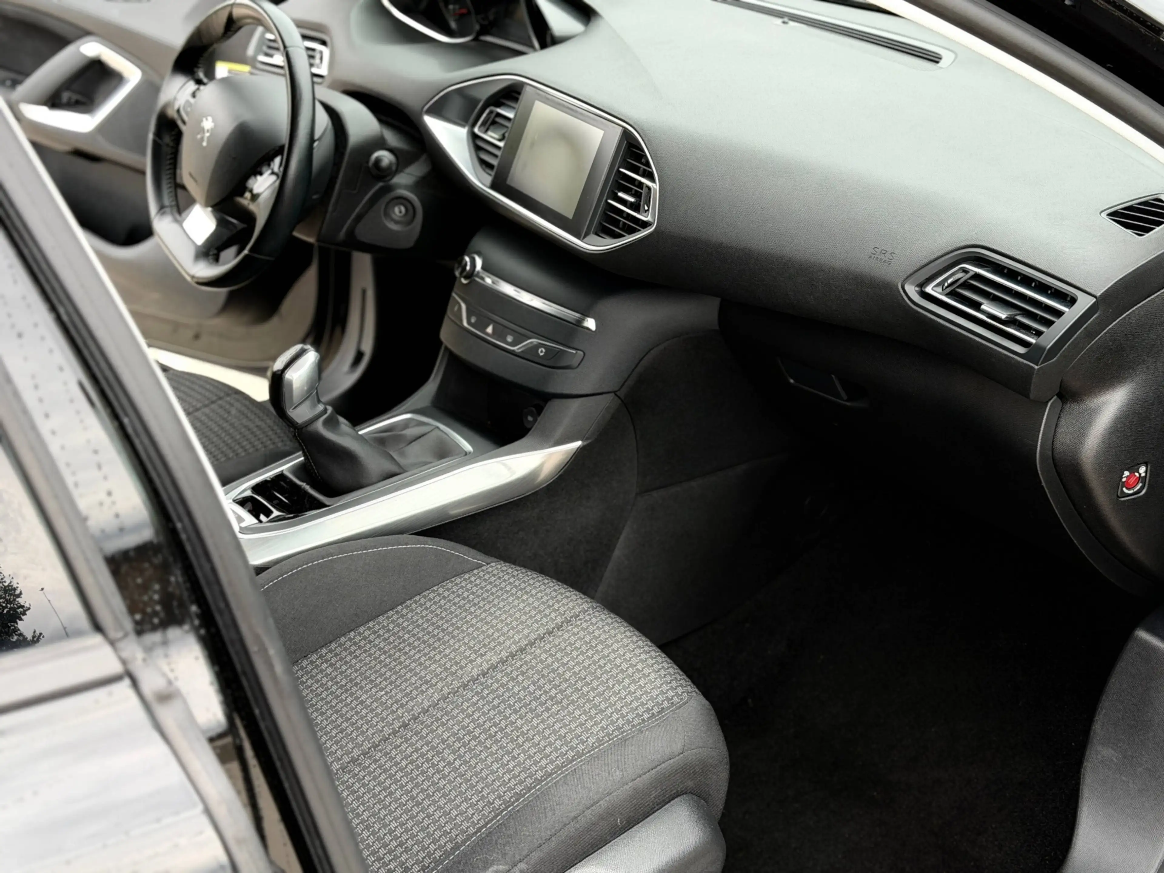 Peugeot 308 308 1.2i | 68.000km | 2017 | Navi | Bluetooth | Caméra & Radar de recul — photo 8