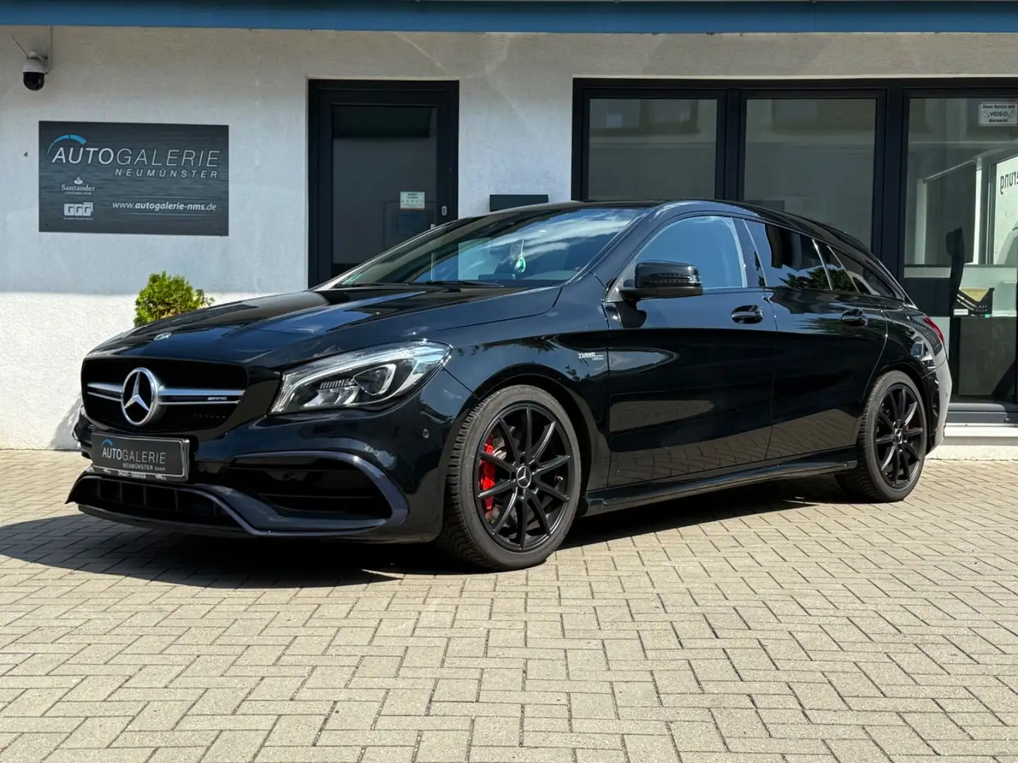 Mercedes-Benz CLA 45 AMG 4M°Night°Pano°H&K°Kam Noir - 1