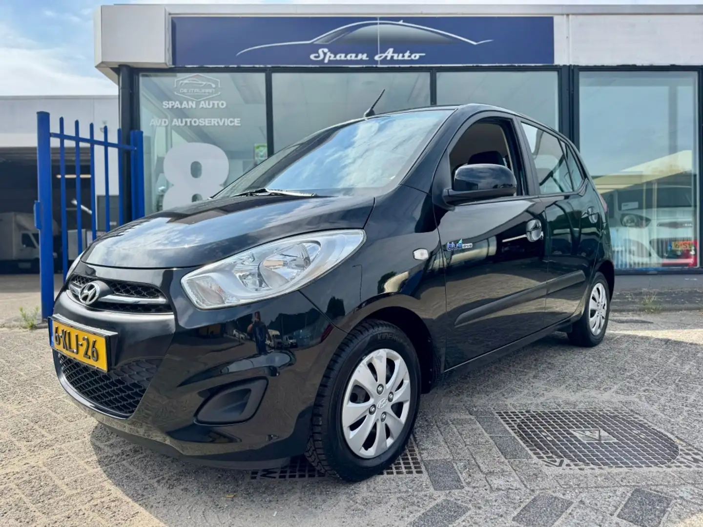 Hyundai i10 1.0 i-Drive Cool l Airco l CPV l elek ramen Noir - 1