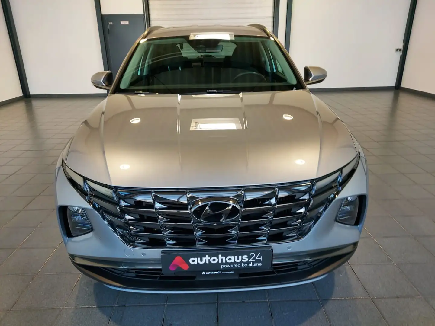 Hyundai TUCSON 1.6 T-GDI  Trend Plug-In Hybrid 4WD Argent - 2