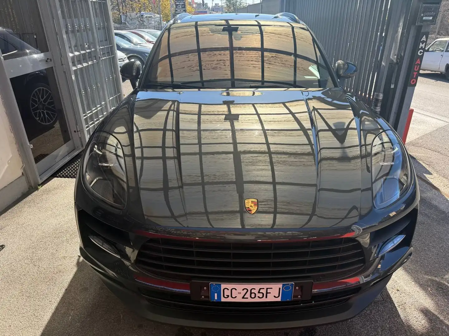 Porsche Macan 2.0 245cv pdk Gris - 1