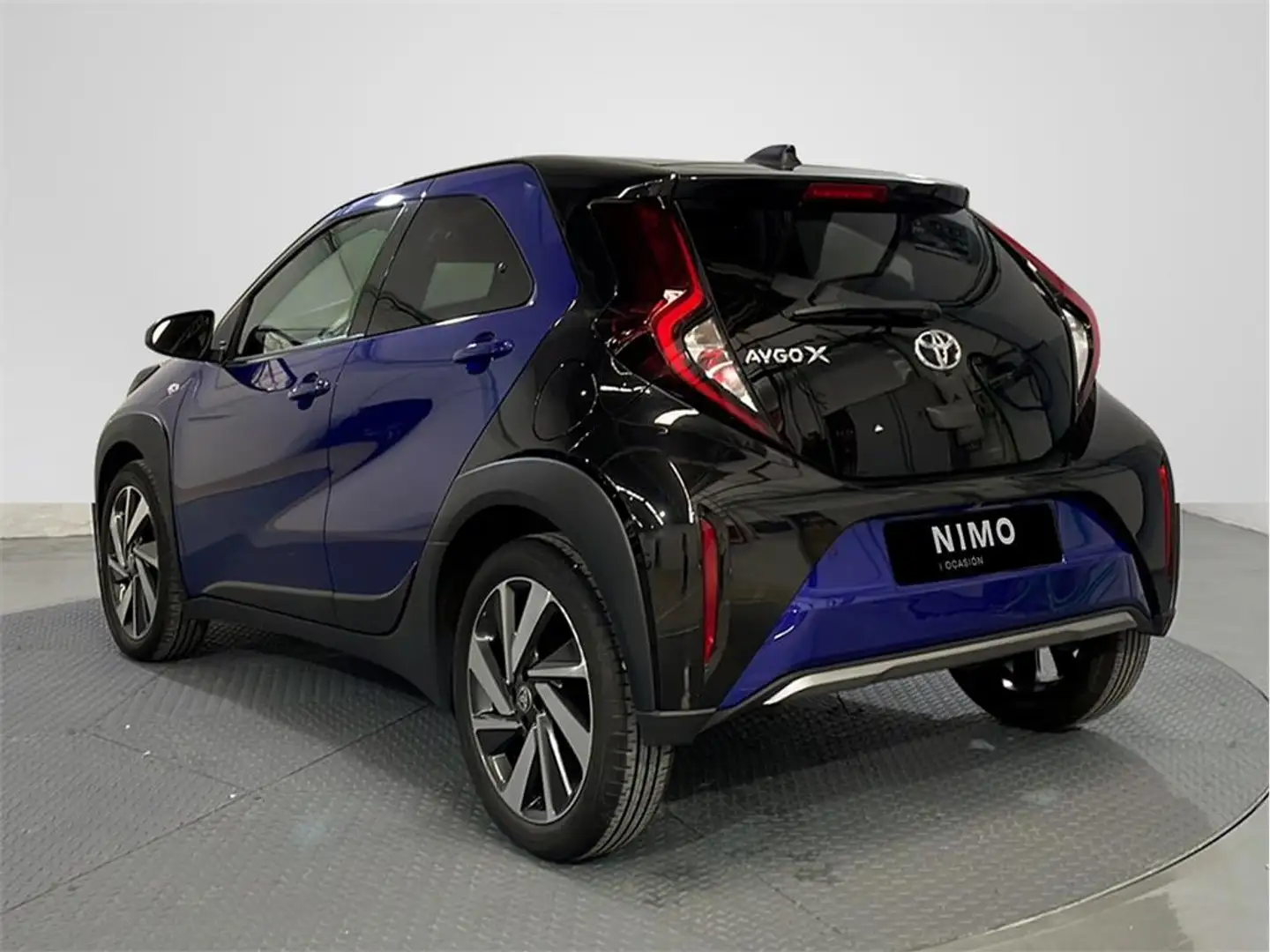 Toyota Aygo X 1.0 VVT-I 72CV Trendy Edition - 2