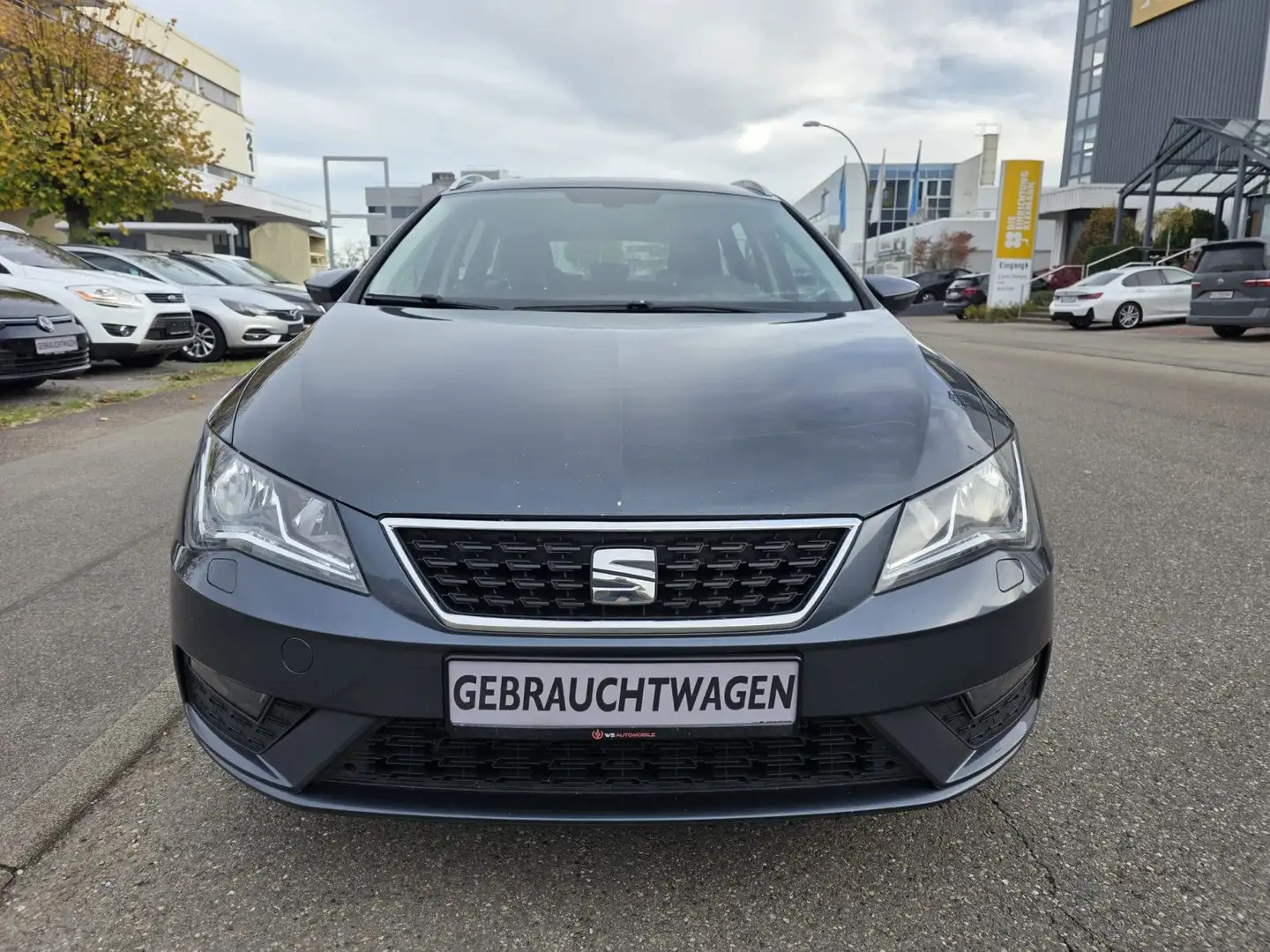 SEAT Leon ST Style*1.Hand* Grau - 2