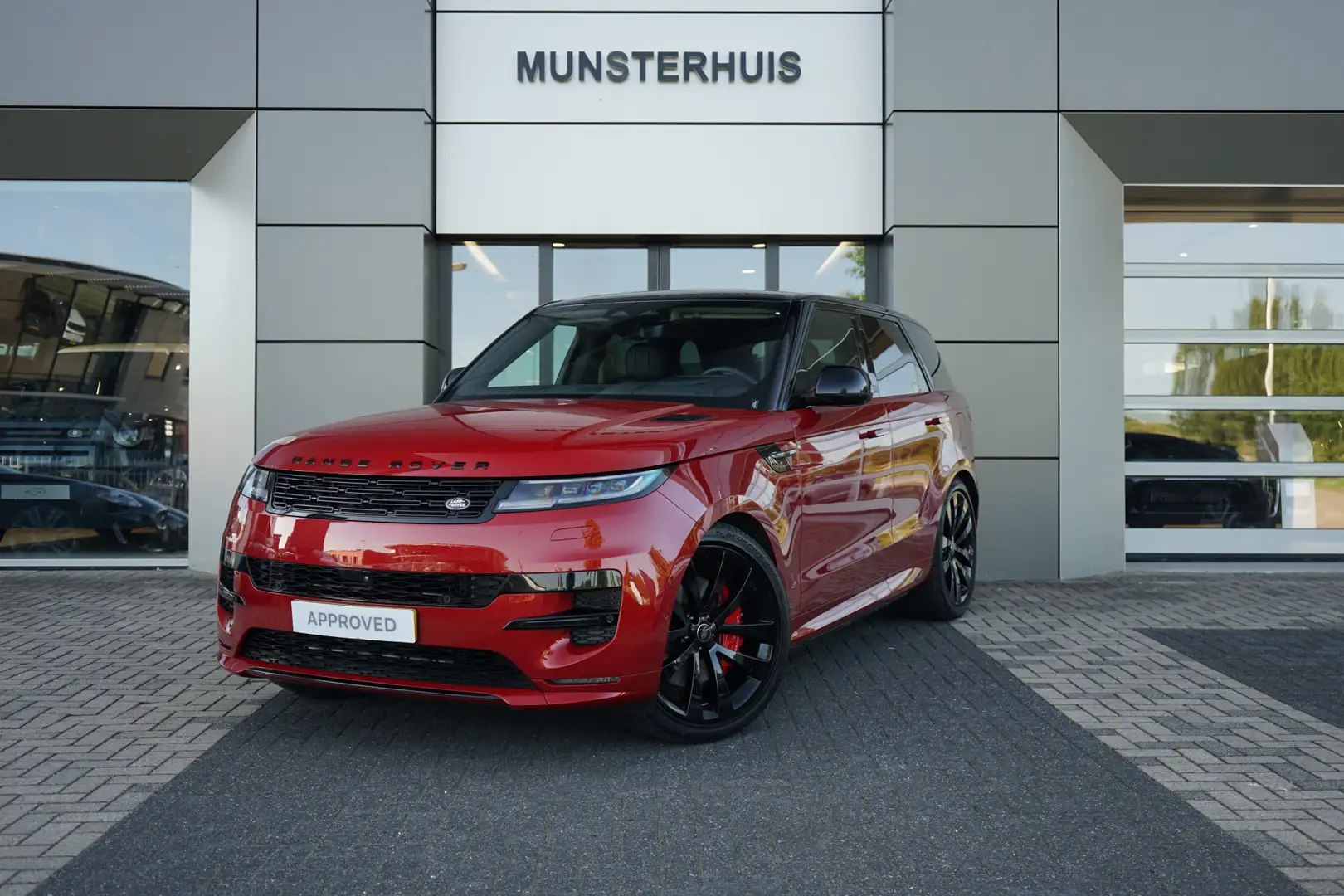 Land Rover Range Rover Sport 3.0 P510e First Edition | Vierwielbesturing | Koel Rood - 1