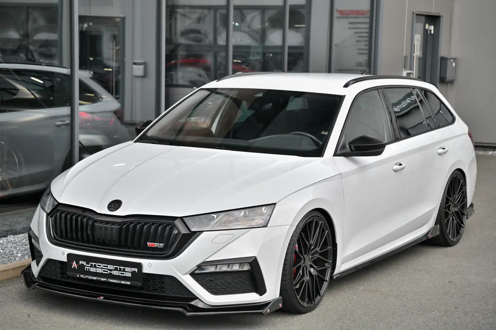 Skoda Octavia Combi RS 2.0 TSI DSG Columbus* Key* 20 Blanc - 2