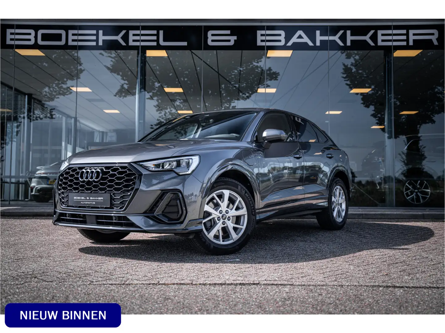 Audi Q3 Sportback 45 TFSI e Advanced Edition ** Keyless ** Grigio - 1