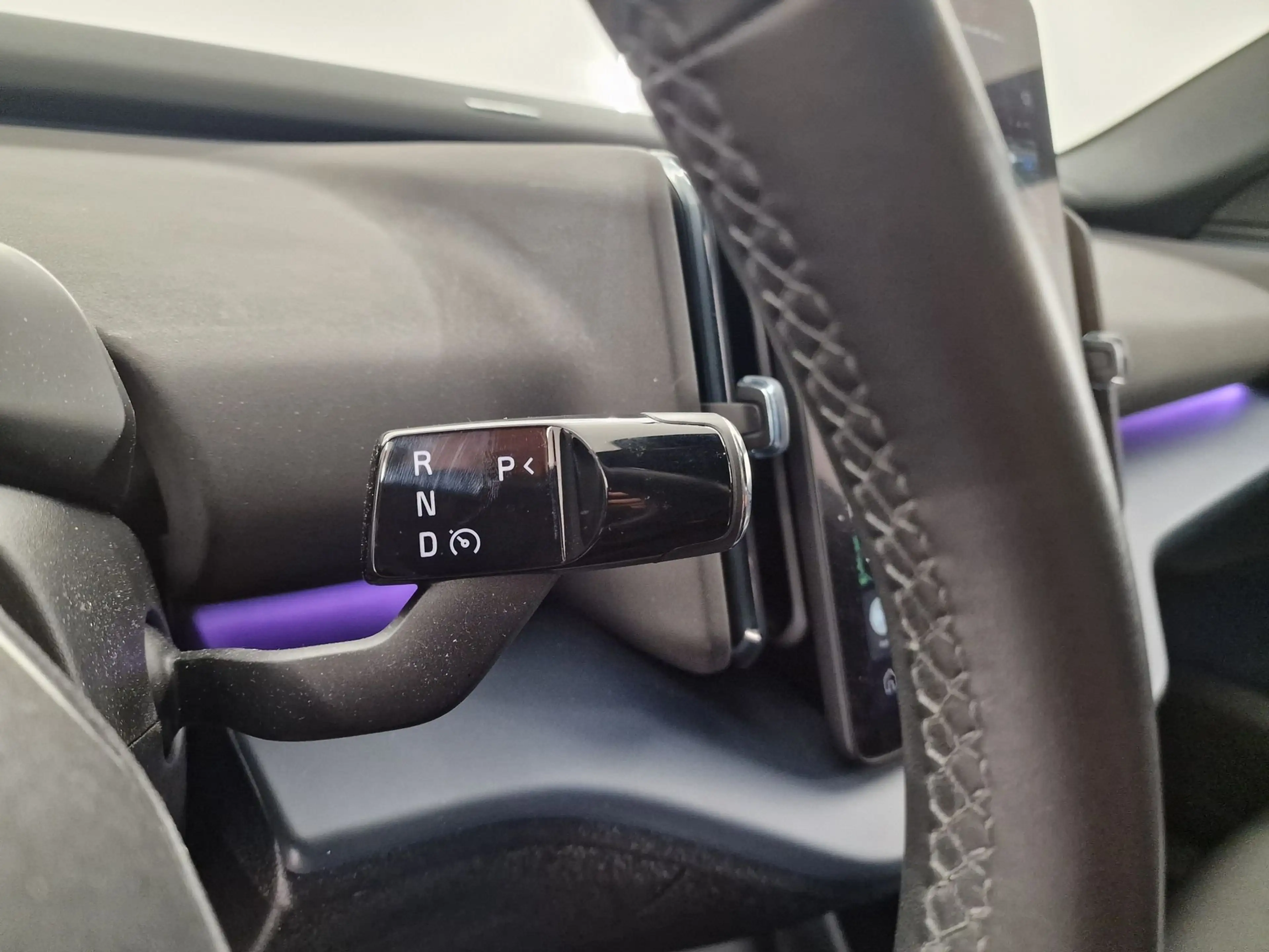 Volvo EX30 PLUS EXTENDED RANGE +TAL VAN OPTIES — photo 14
