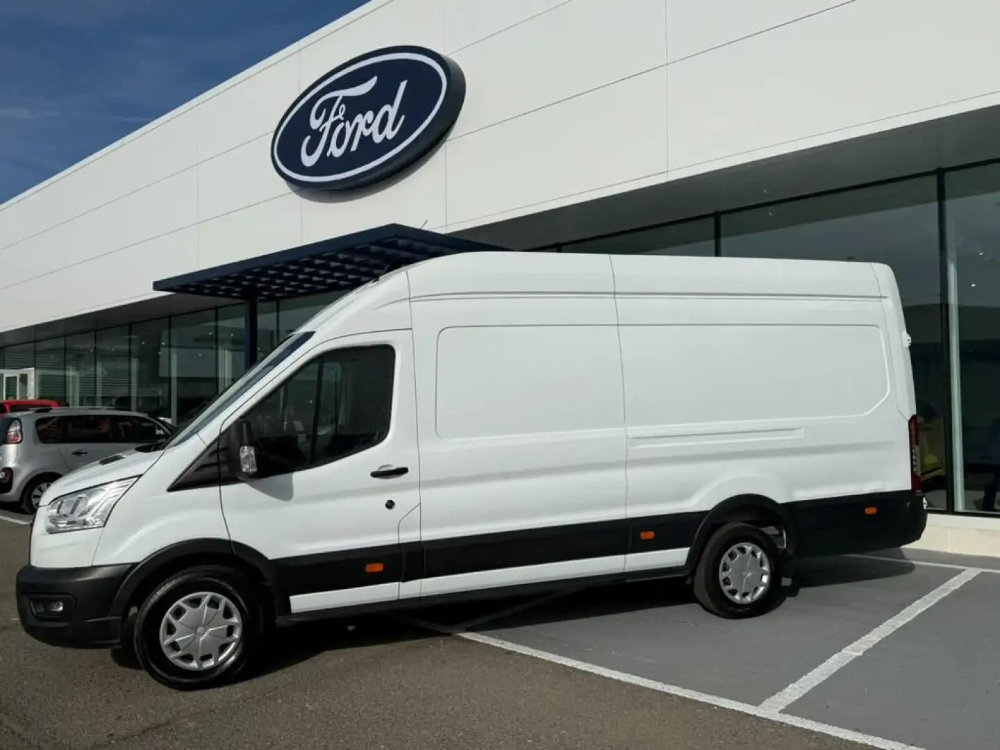 Ford Transit 350 96kW L4H3 Van Trend RWD MHEV Blanco - 2