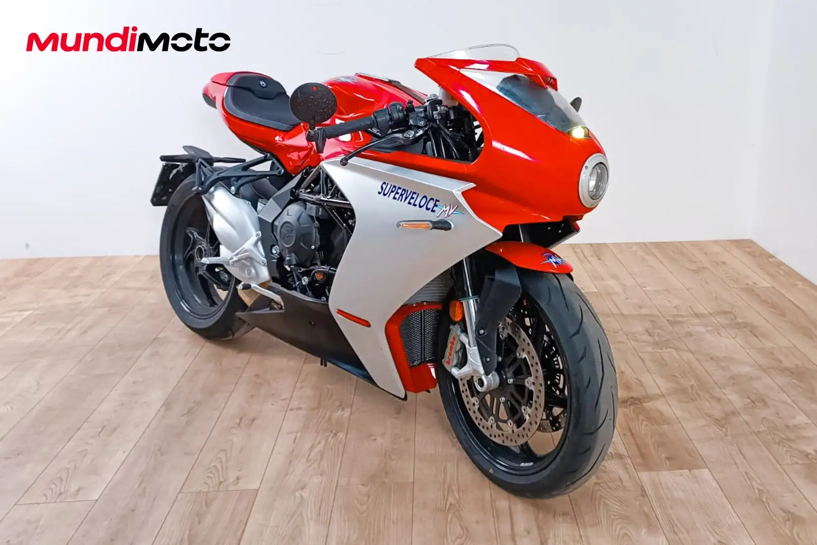 MV Agusta Superveloce 800 - 2