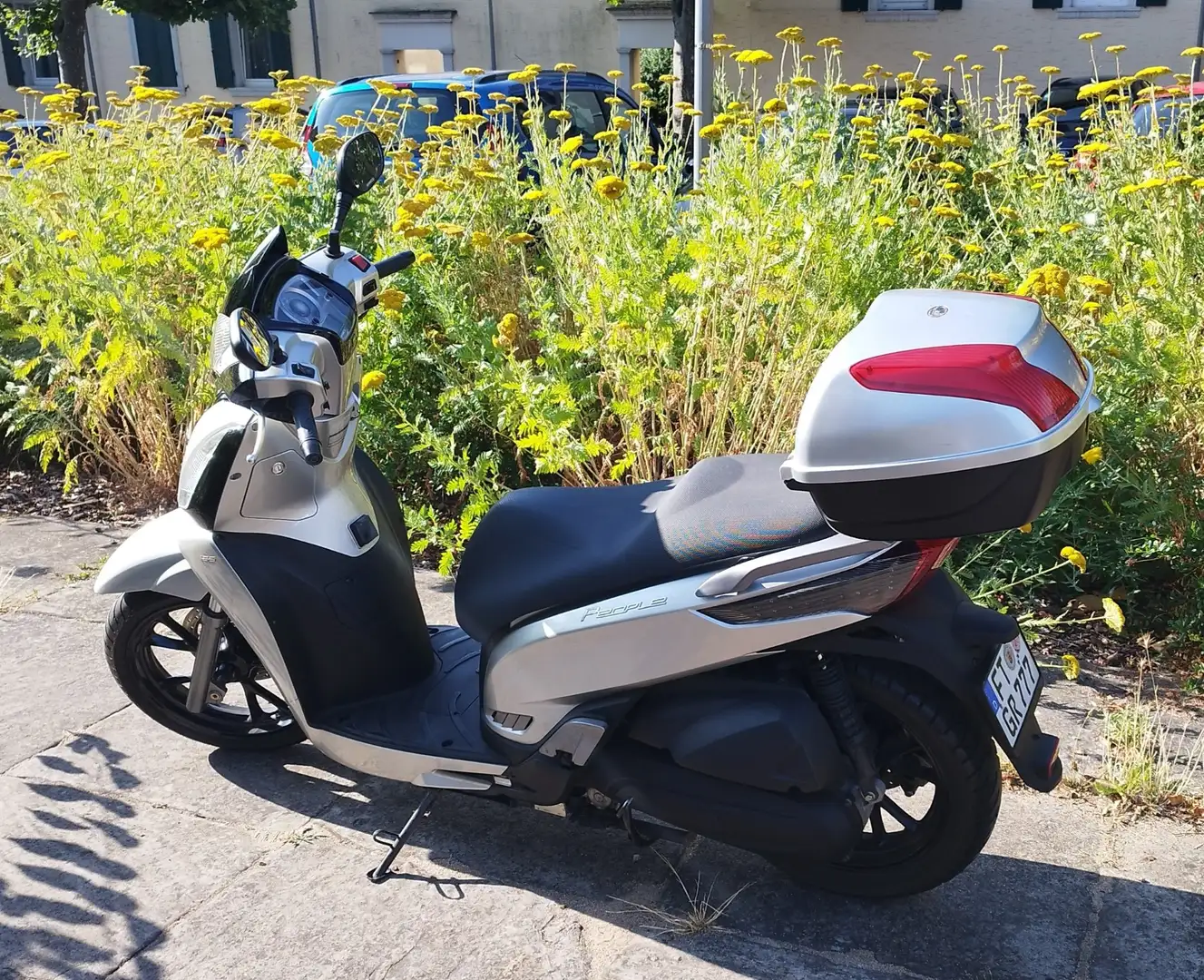 Kymco People 125 People GT 125 Stříbrná - 1