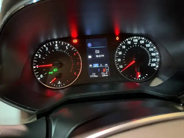 Renault Clio view 11