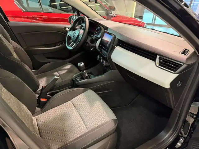 Renault Clio view 14