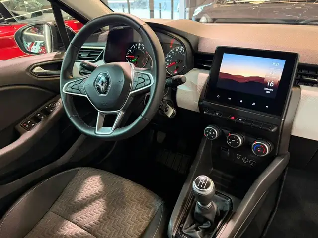 Renault Clio view 10