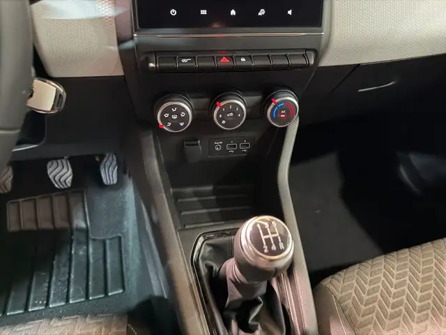 Renault Clio view 13